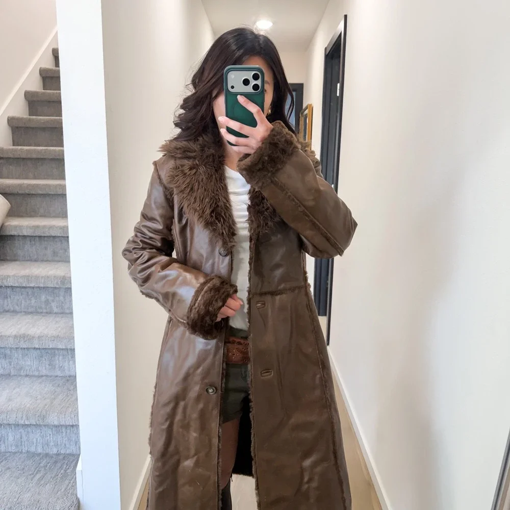 Vintage Y2K Penny Lane 70s Retro 100% Leather Faux Fur Kenneth Cole Brown Coat M - Picture 2 of 13